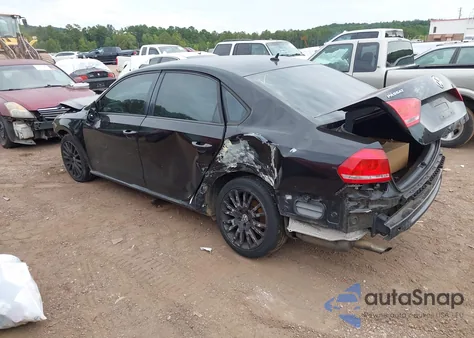 2015 Volkswagen Passat 1.8T S из США, поврежденный, VIN 1VWAS7A36FC007944